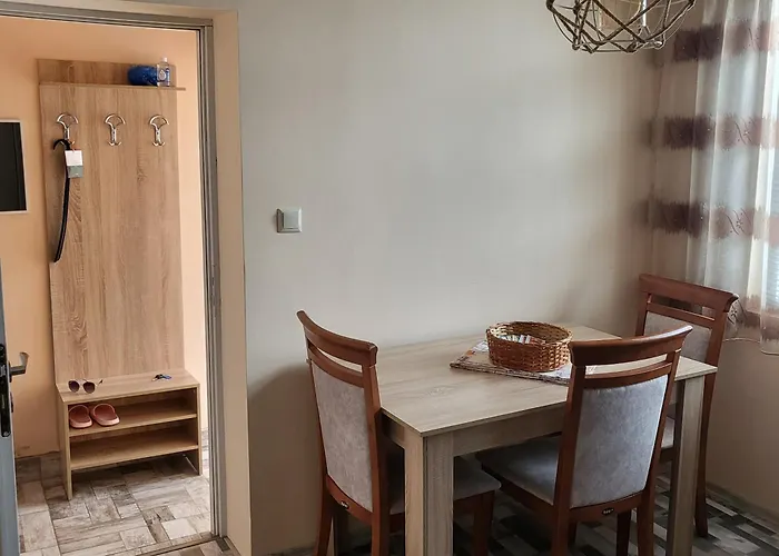 за гости тара Апартаменты *